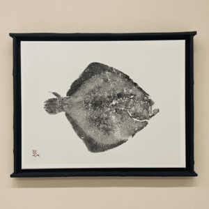 Rodaballo grande con marco yakisugui 68x53 cm